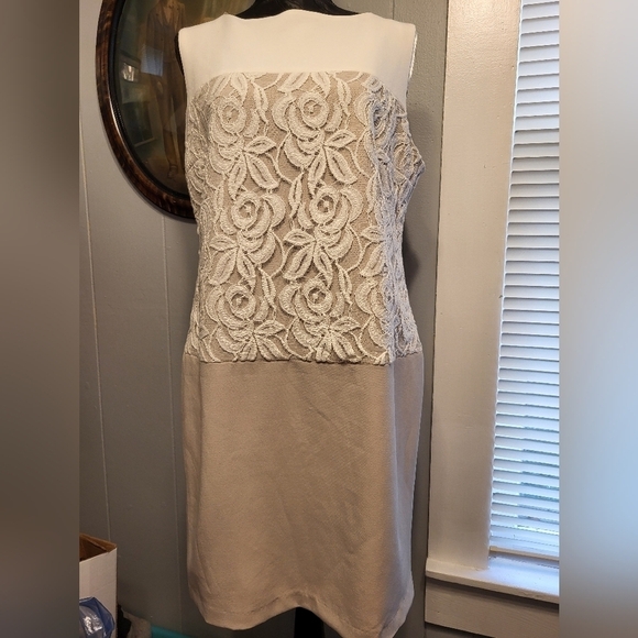 NWOT Studio One size 12 lace dress 👗 - Picture 6 of 13